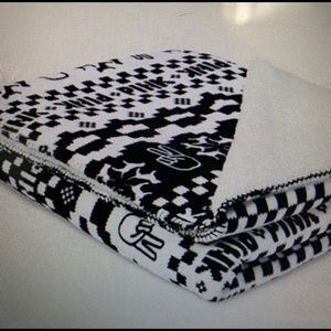 Victoria Secret PINK Blanket